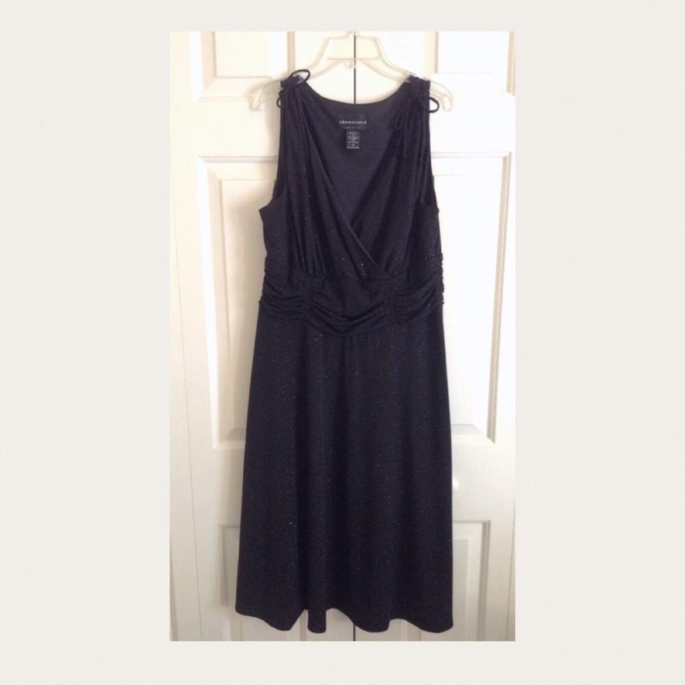 Connected Sleeveless Empire Midi Dress Size 14